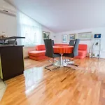 Two-bedroom With View Apartman Ploce (Dubrovnik-Neretva)