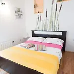 Appartement Two-bedroom With View *