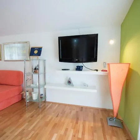 Two-bedroom With View Apartment Bara