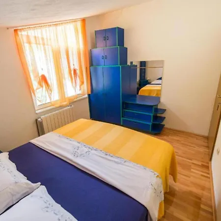 Two-bedroom With View * Bara