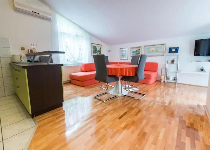 Two-bedroom With View Appartement Ploce (Dubrovnik-Neretva)