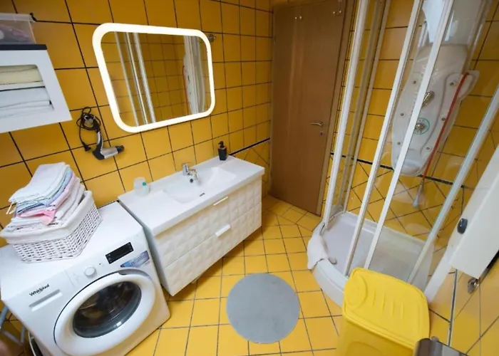 Two-bedroom With View * Ploce (Dubrovnik-Neretva)