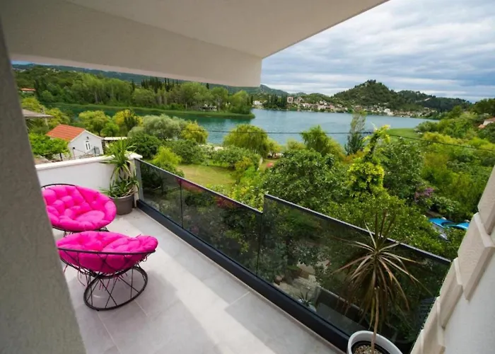 Two-bedroom With View Ploce (Dubrovnik-Neretva)