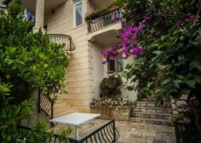 Appartement Two-bedroom With View