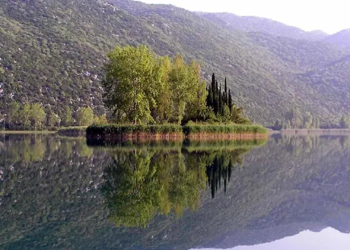 Two-bedroom With View *