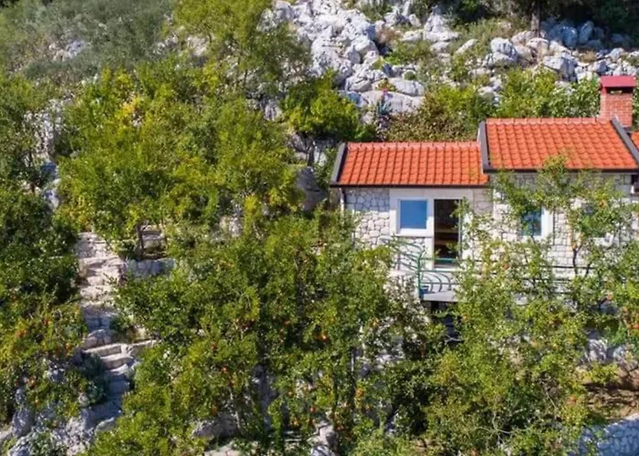 Appartement Two-bedroom With View *