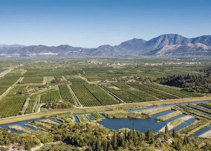 Two-bedroom With View *